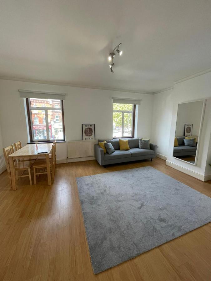 Amazing 3 Bedroom Flat Minutes From Tower Bridge London Luaran gambar