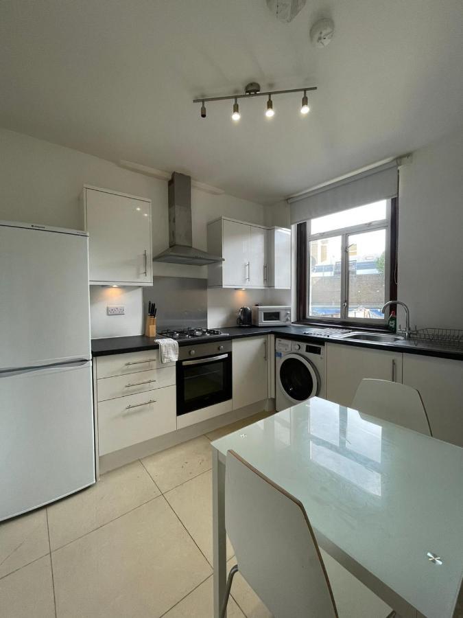 Amazing 3 Bedroom Flat Minutes From Tower Bridge London Luaran gambar